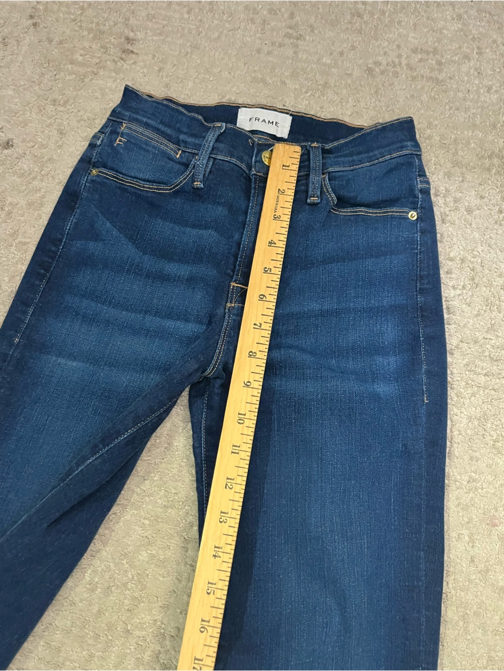 Frame Le High Straight Jeans - Cobbert Rips - Picture 4 of 9
